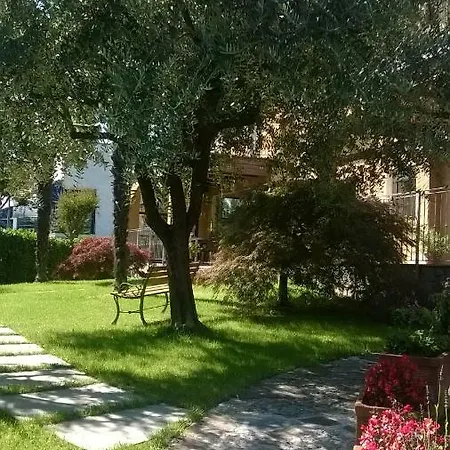 Gli Aceri Rossi * Roe
